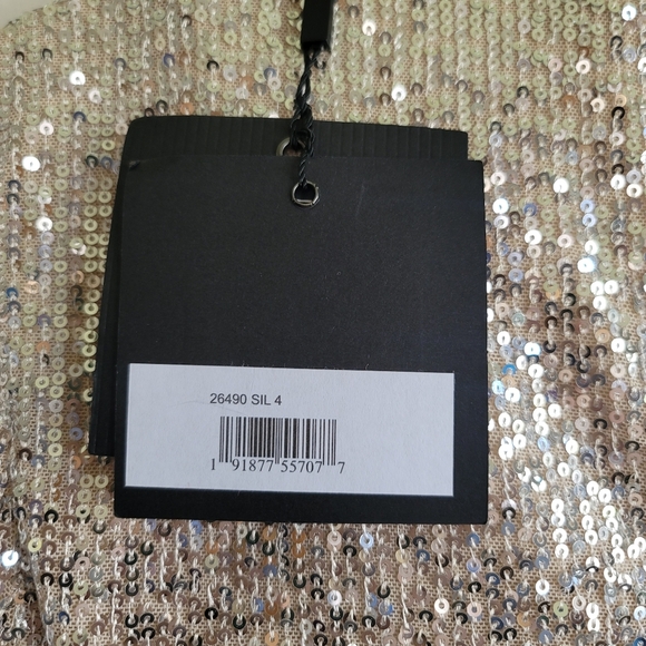 Ieena for Mac Duggal, Sequined  Long‎ Sleeve Gown, Silver, Size 4, NWT - Picture 7 of 11